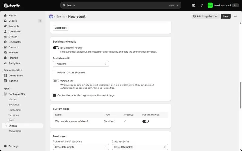 Booking options and custom fields of an event